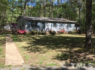 1301 Riddle Rd, Sanford, NC 27330