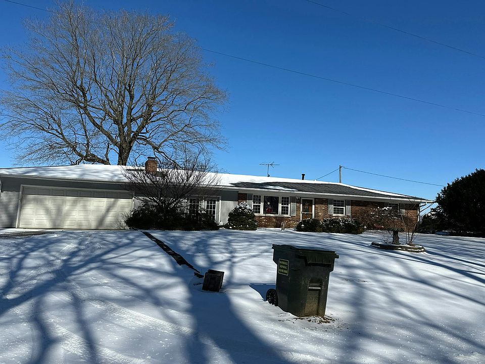 1st image of 11701 Murphy Rd