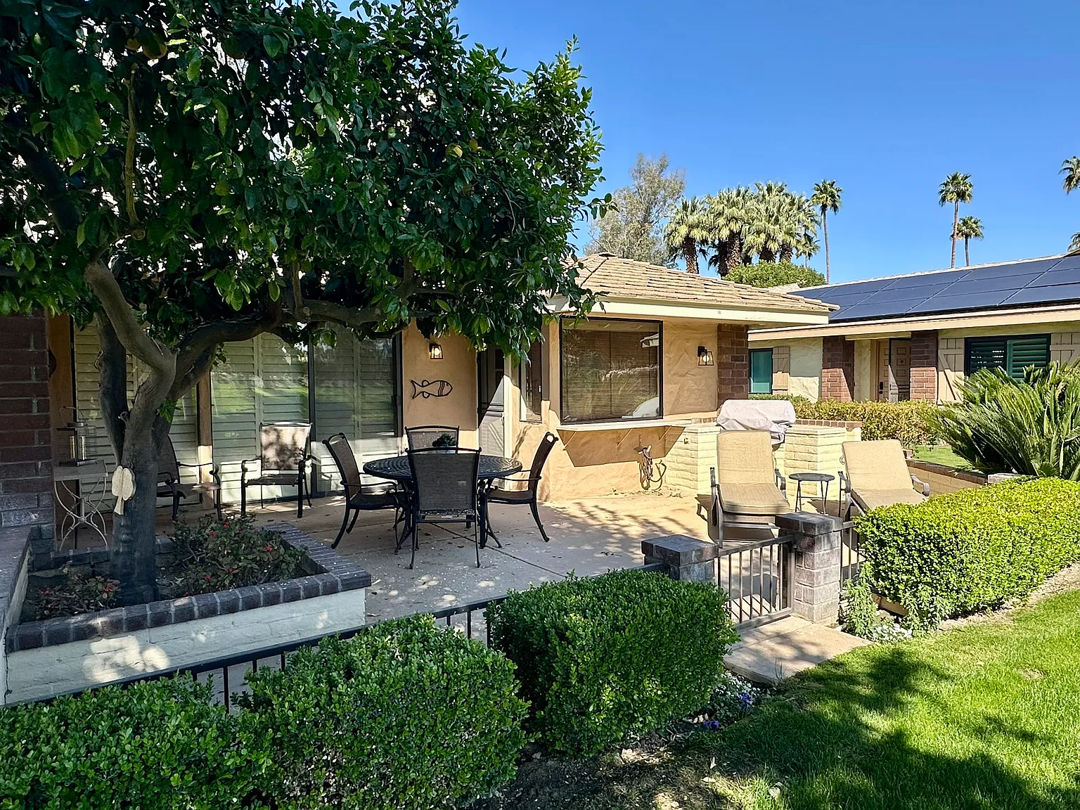 3 bed, 1584 sqft, $7,000 — Photo 2