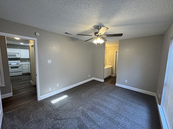 5th image of 1361 Lakecrest Dr