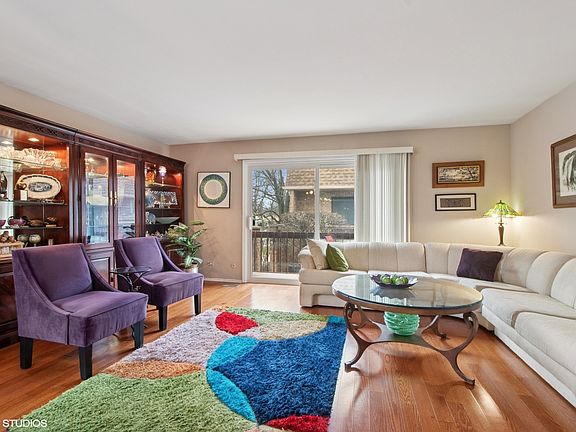 4th image of 8748 Kedvale Ave #D