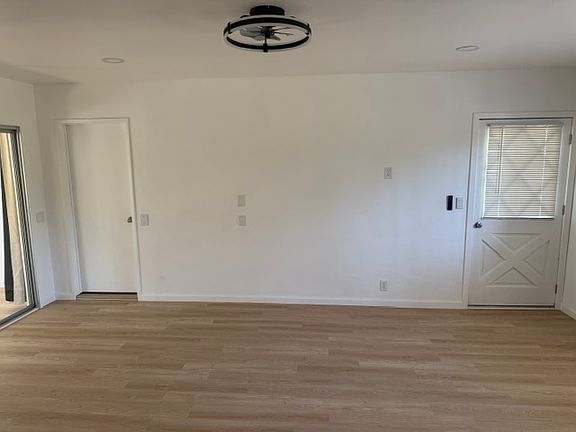 5th image of 2616 Huffstatler St #B