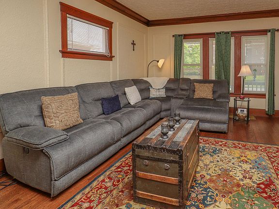 Living Room Opposite View