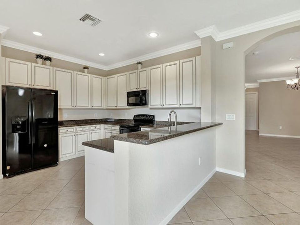 1st image of 7678 Jewelwood Dr