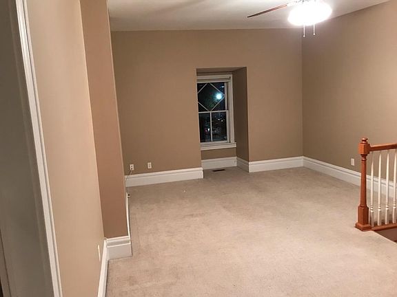 3rd image of 1002 Allen Ave