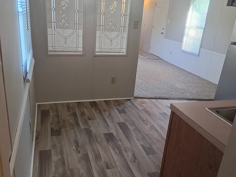 612 W Main St #16 — Photo 5