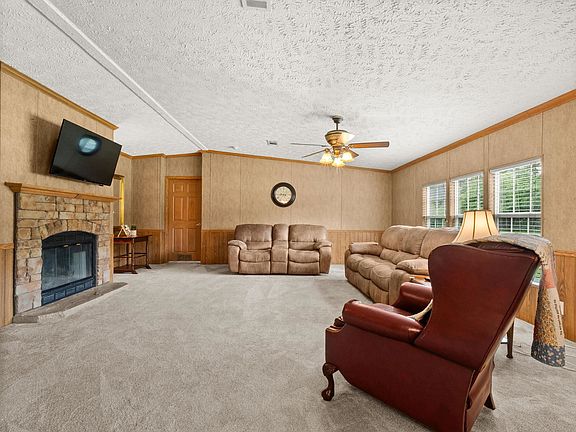 4th image of 140 H Roberts Rd