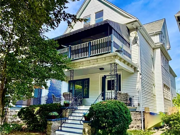 707 Columbus Pkwy, Buffalo, NY 14213