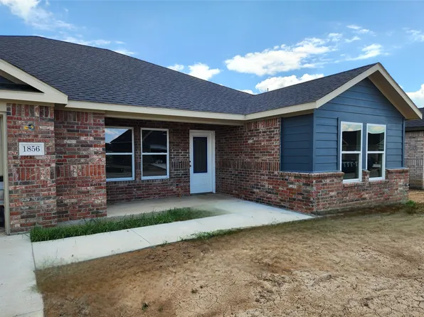1856 Topaz Rd, Pryor, OK 74361