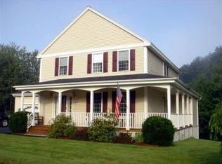 5 Old Balcom Farm Dr, Nashua, NH 03062