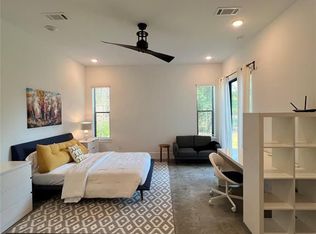 1101 Dart St, Houston, TX 77007