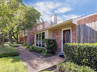 11812 Barryknoll Ln, Houston, TX 77024