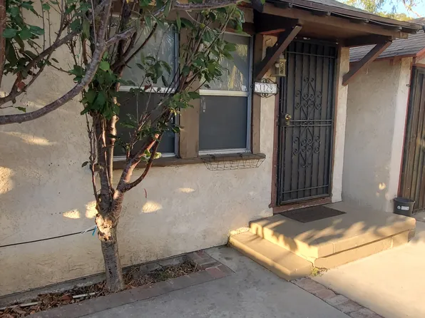 1129 W 37th Dr #1/4, Los Angeles, CA 90007