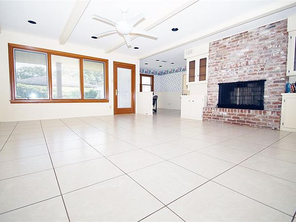 4th image of 5719 Jackwood St