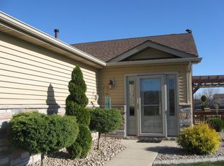 8793 Pierce St, Merrillville, IN 46410