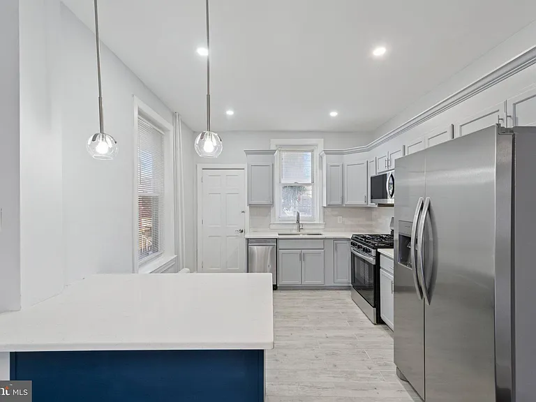 127 W Albanus St — Photo 18