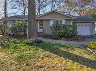 466 Ensign Rd, Forked River, NJ 08731