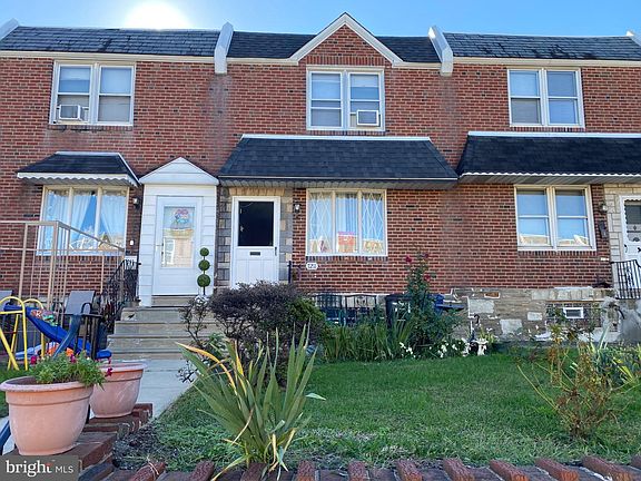 2nd image of 7211 Gillespie St