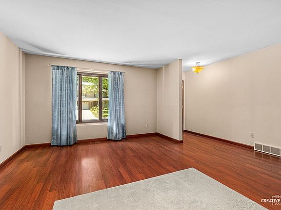4th image of 49 Sherwick Rd
