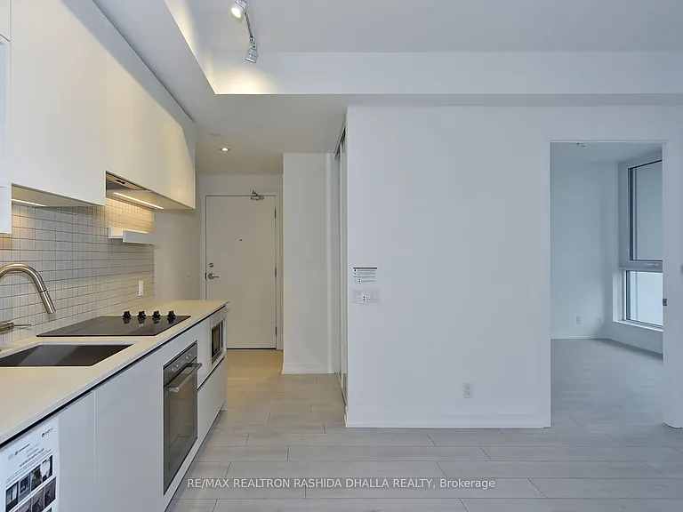 5 Buttermill Ave #5312 — Photo 15
