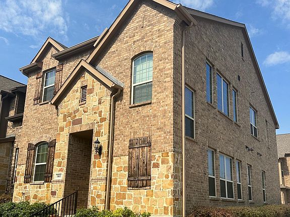 2nd image of 861 Dartford Dr