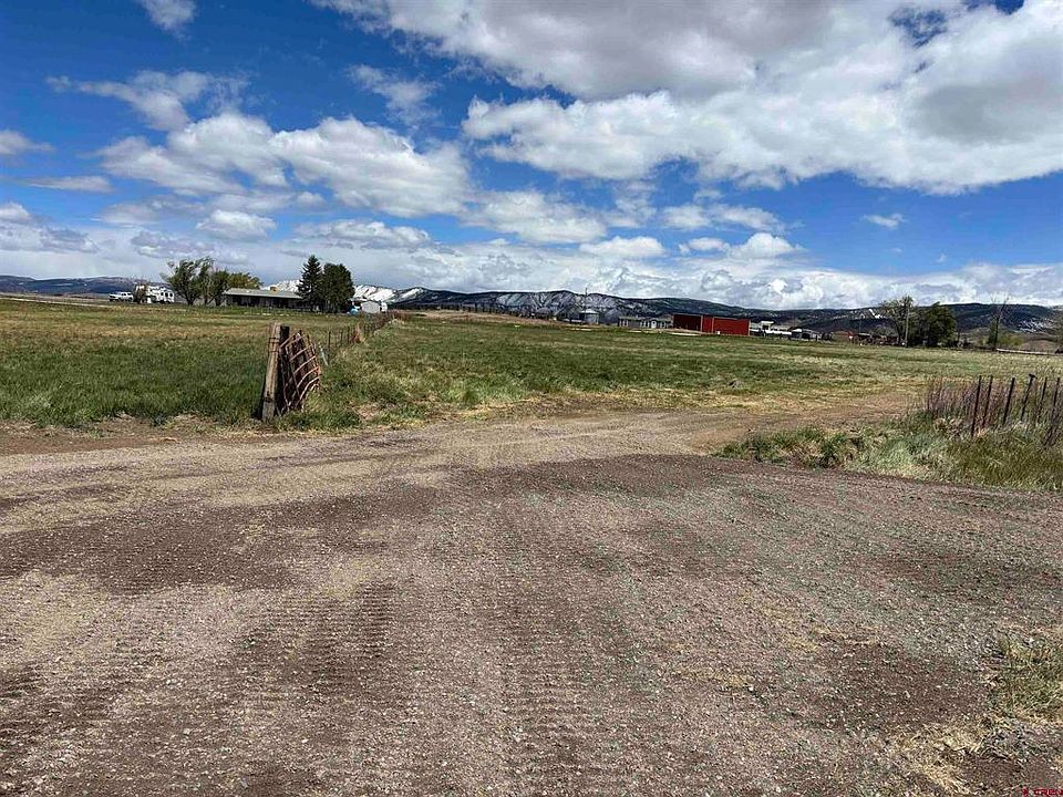 2nd image of TBD Kinikin Road