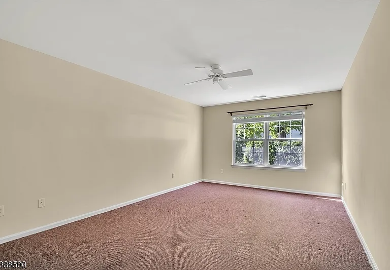 122 Williamson Ct — Photo 16