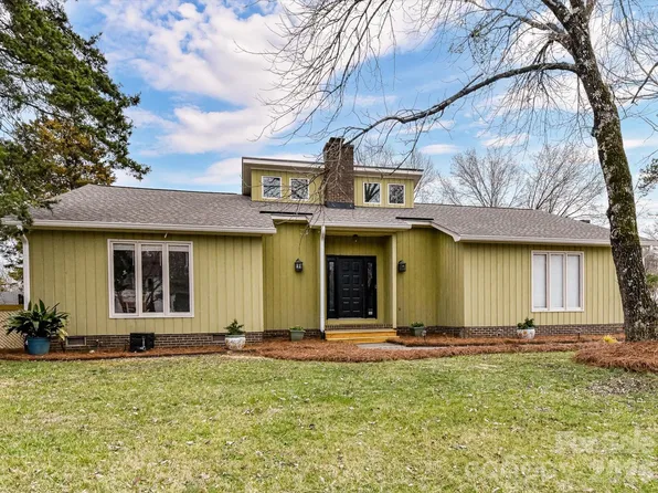 6518 Creekstone Pl, Charlotte, NC 28213