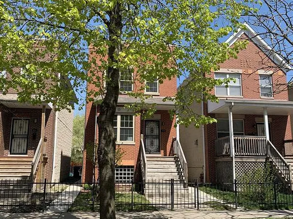 910 E 40th St, Chicago, IL 60653