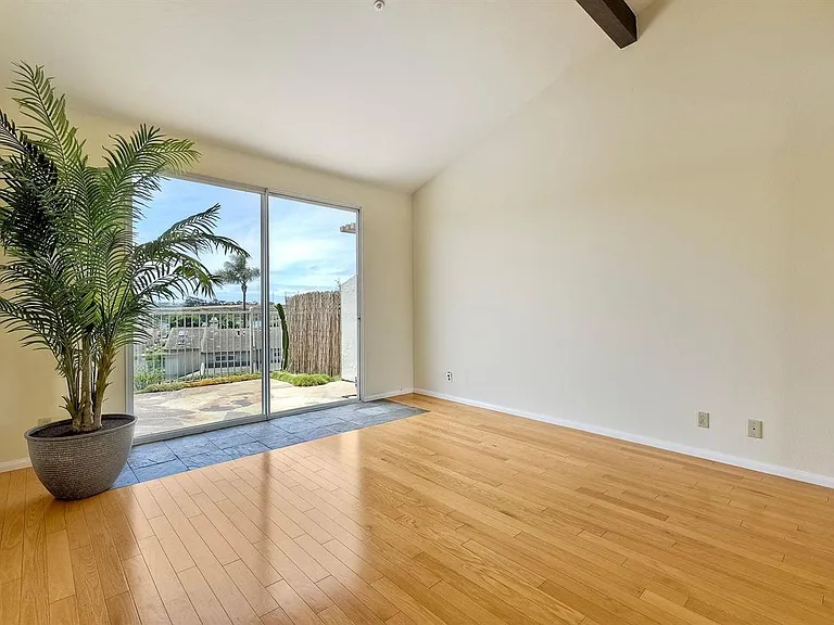 4781 Argosy Ln — Photo 11