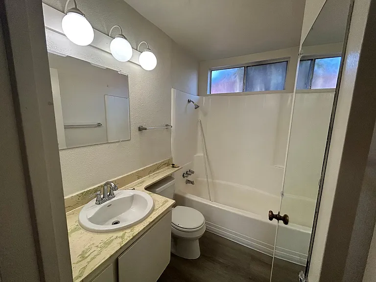 4512 Georgia St #2 — Photo 6
