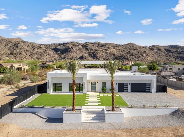 2305 E SOUTH MOUNTAIN Avenue, Phoenix, AZ 85042