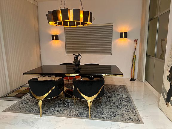 3rd image of 503 Desert Lakes Cir