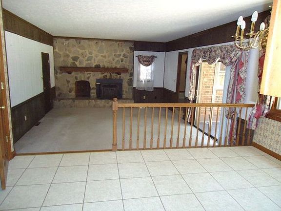 4th image of 3413 Lowery Ct