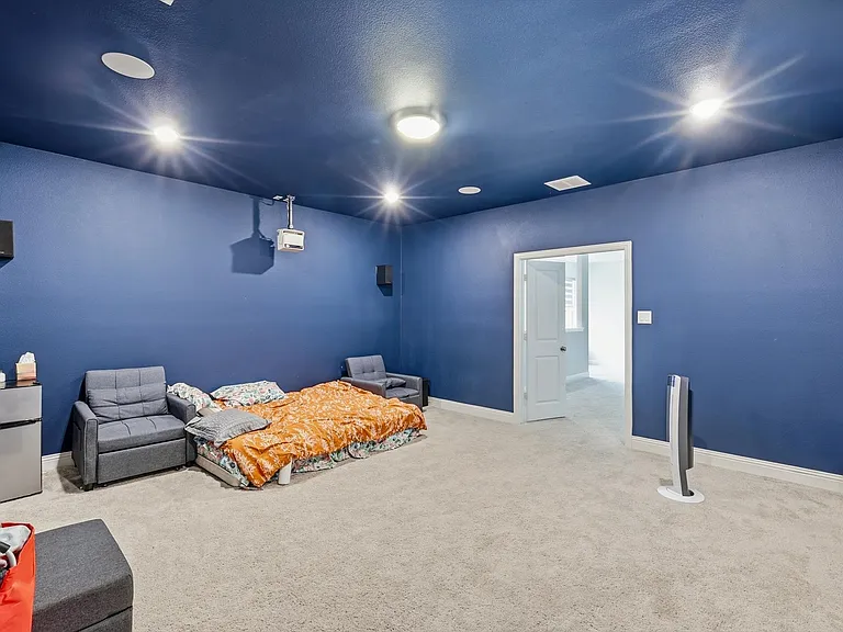 105 Portina Dr — Photo 18