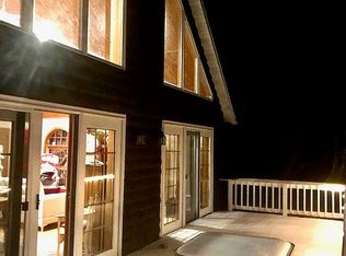 2579 Church Rd, New Albin, IA 52160