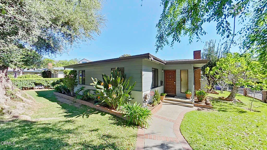 7034 La Presa Dr photo 1