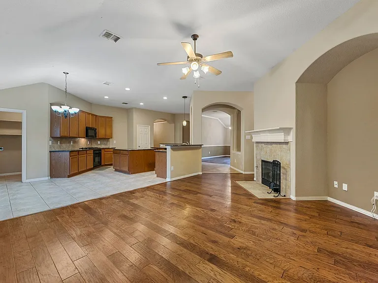 11962 Henderson Dr — Photo 12