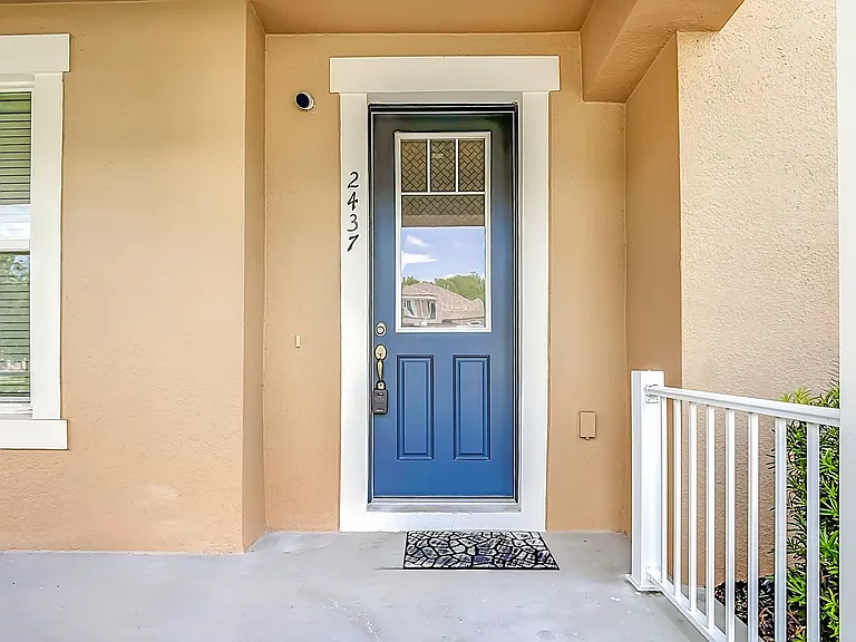 2437 Varenna Loop — Photo 2