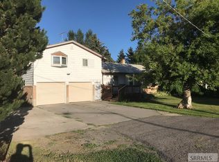 909 S 5th W, Rexburg, ID 83440
