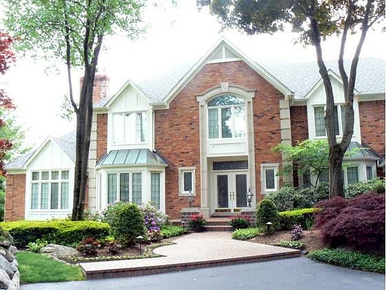 1st image of 1281 Water Cliff Dr