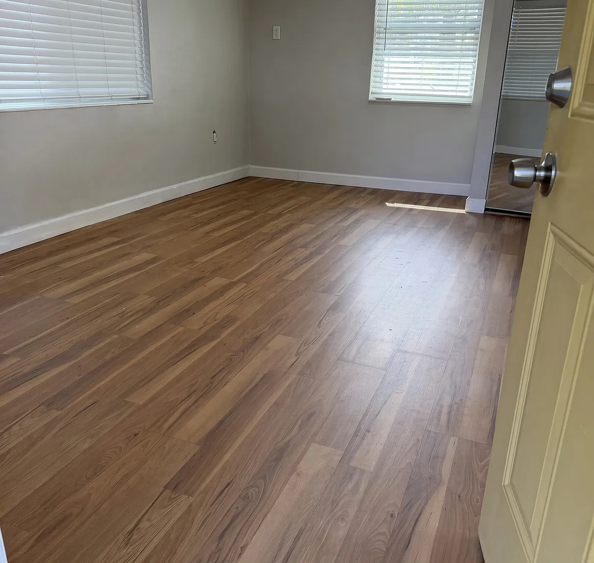 1 bed, 400 sqft, $1,250 — Photo 3
