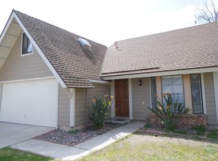 10030 Summitside Ln, Spring Valley, CA 91977