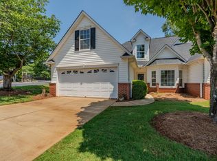 101 Clearbrook Ct, Greer, SC 29650