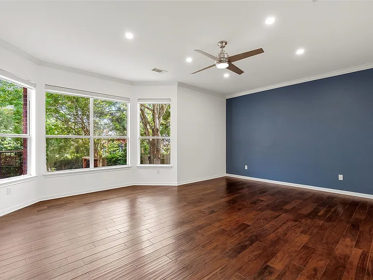10329 Kilmarnock Dr — Photo 16