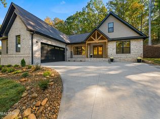213 Oostanali Way, Tellico Plns, TN 37774