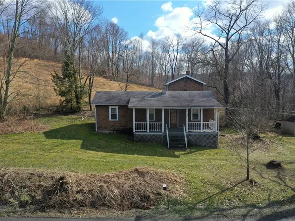 376 Pritts Rd, Normalville, PA 15469