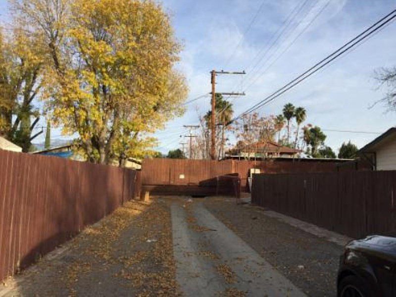 2nd image of 26366 San Jacinto St