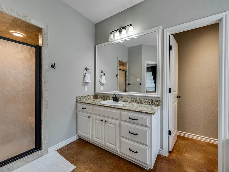 5809 Rio Grande Ave — Photo 17