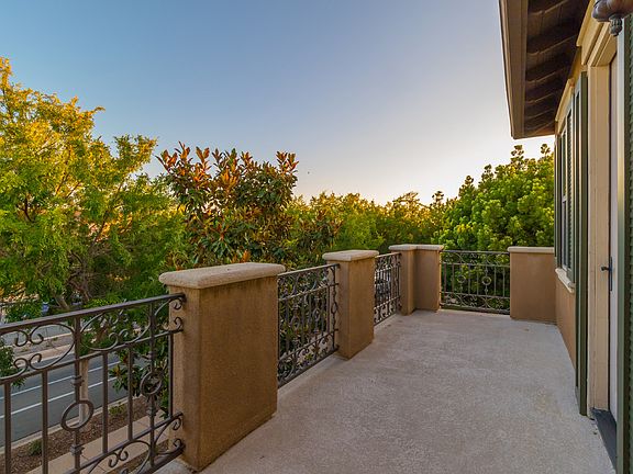 3rd image of 15832 Paseo Del Sur